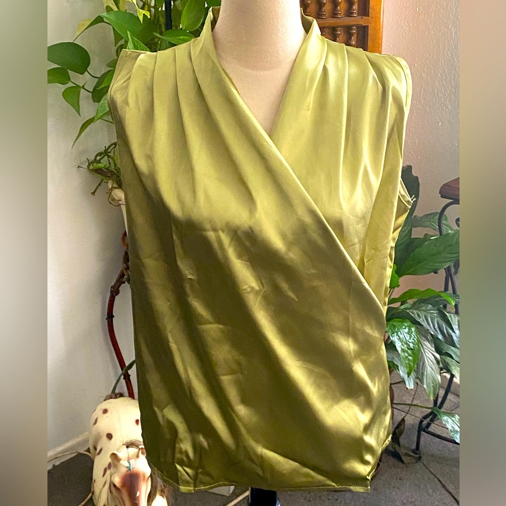 Elegant Olive Green Women's Top